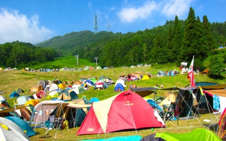 キャンプ　風景